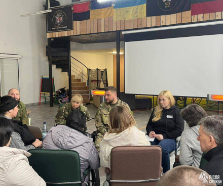 Зустріч з родинами поранених і загиблих захисників з Бригади «Лють» в Житомирі